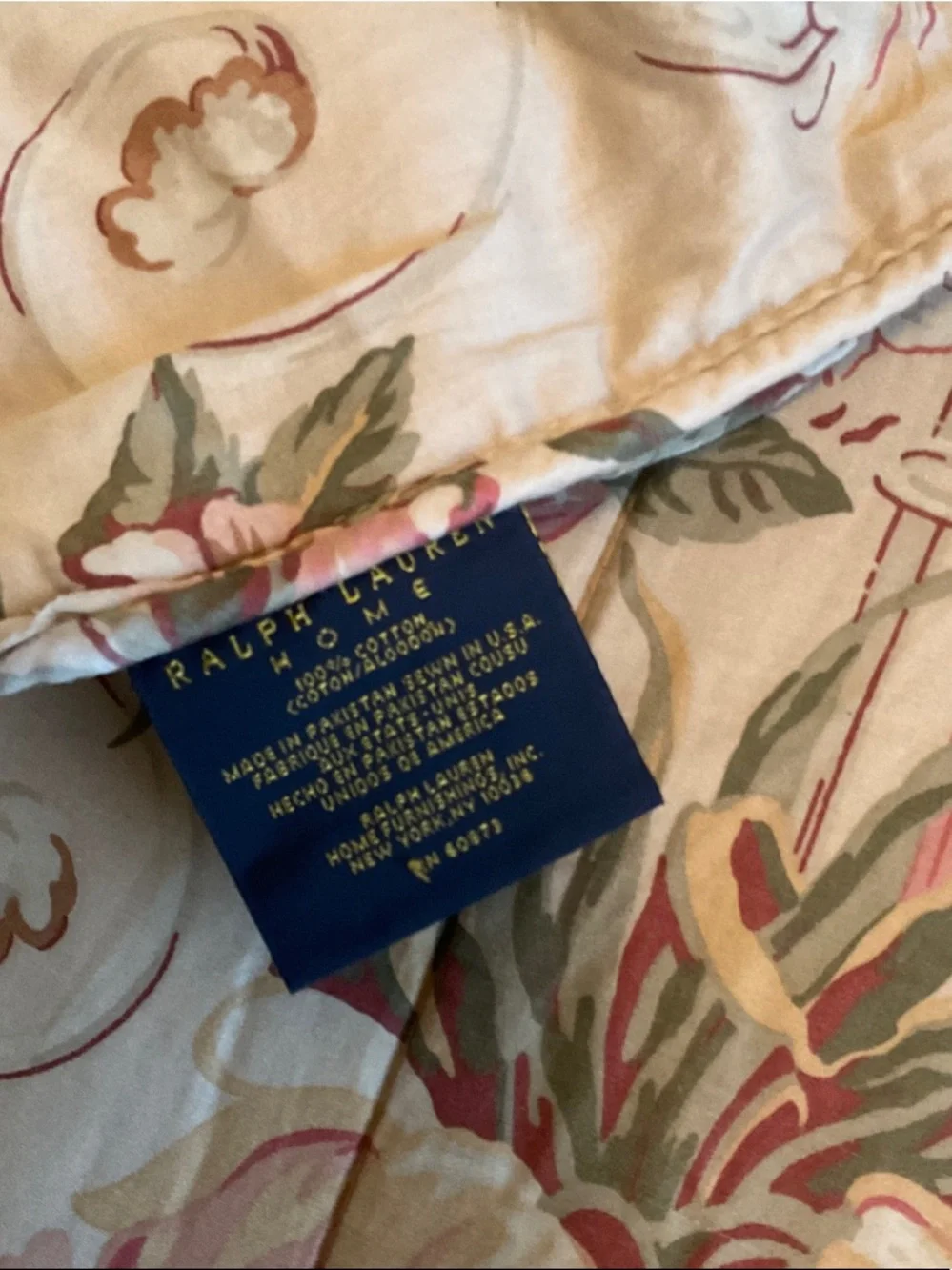 Ralph Lauren Pink and Cream Floral Comforter + 1 Pillowcase (King)